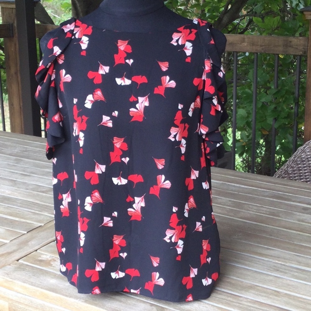Banana Republic Flutter sleeve blouse - Picture 8 of 11